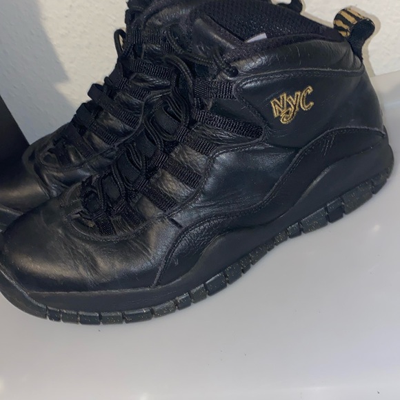 Jordan Other - Jordan 10 nyc size 9